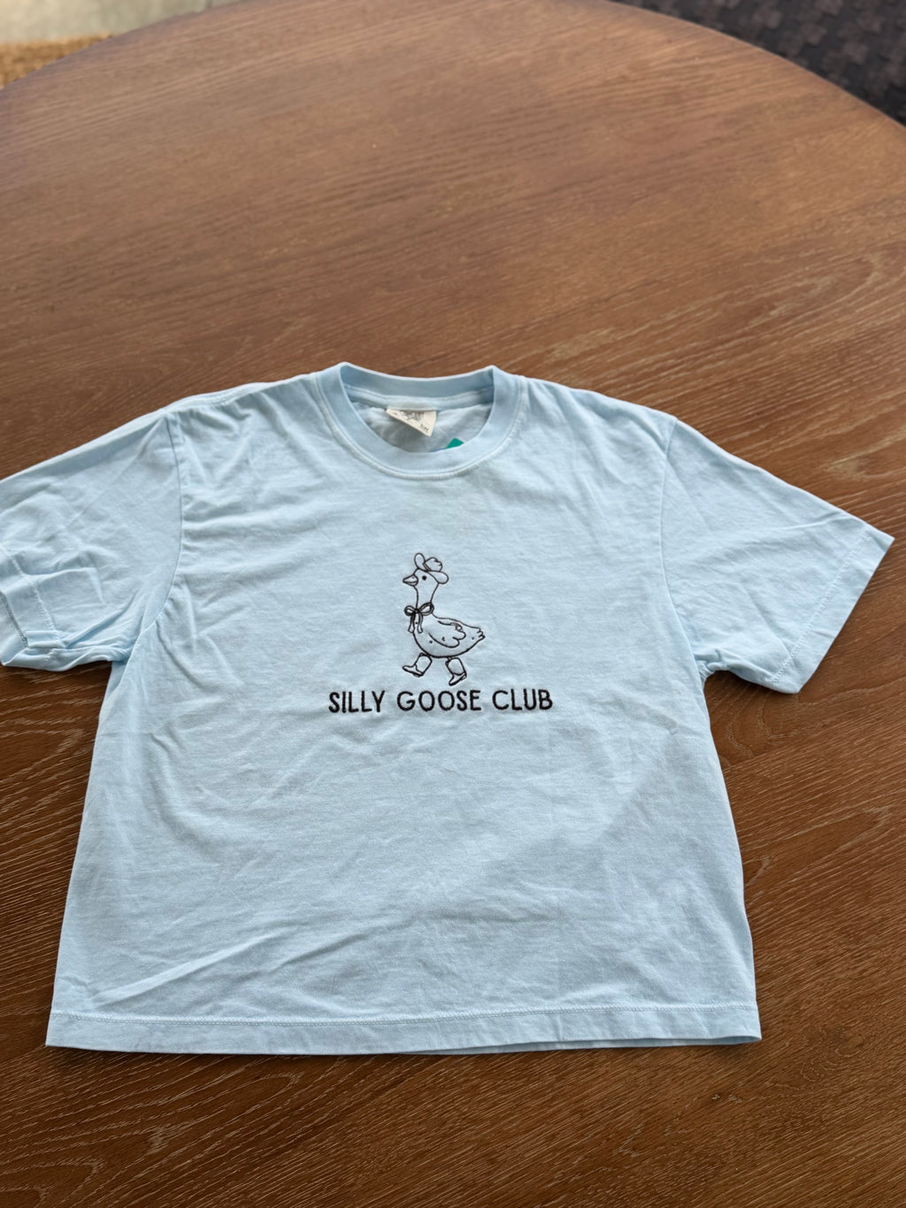 Silly Goose Club Cropped Tee