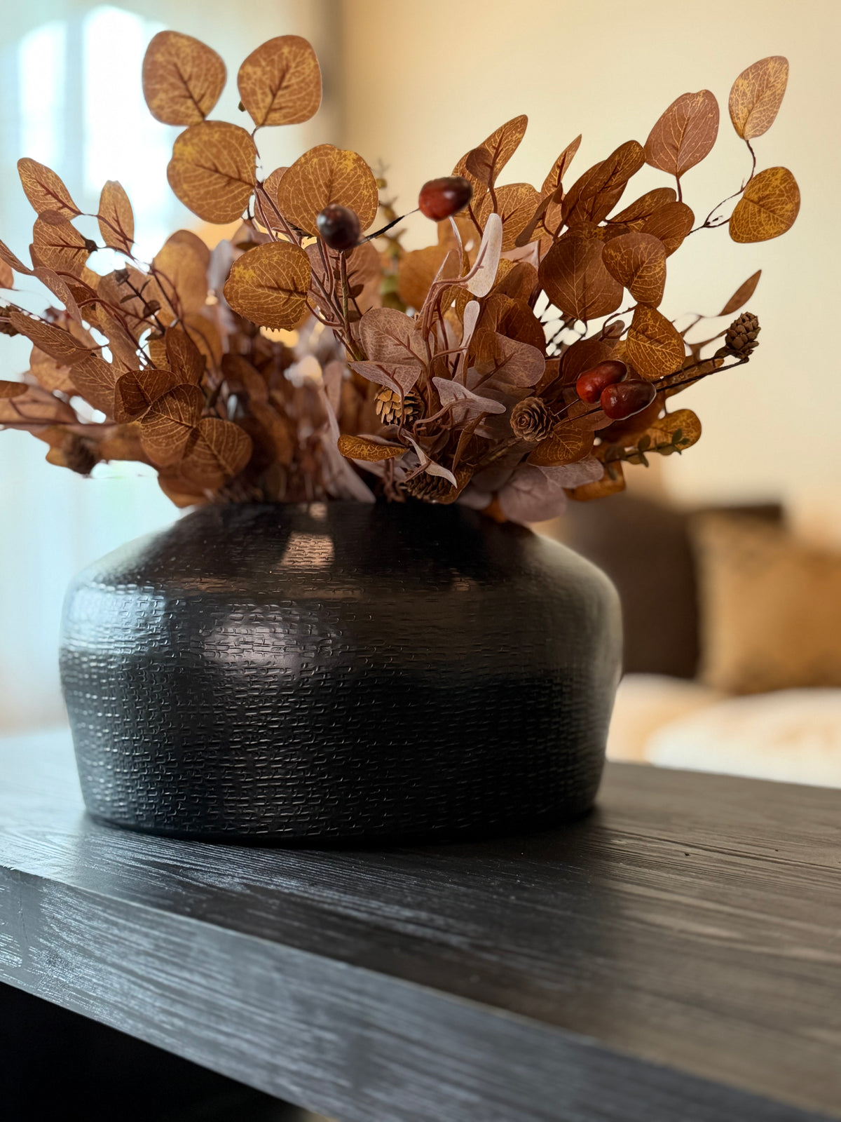 Black Textured Vase Large