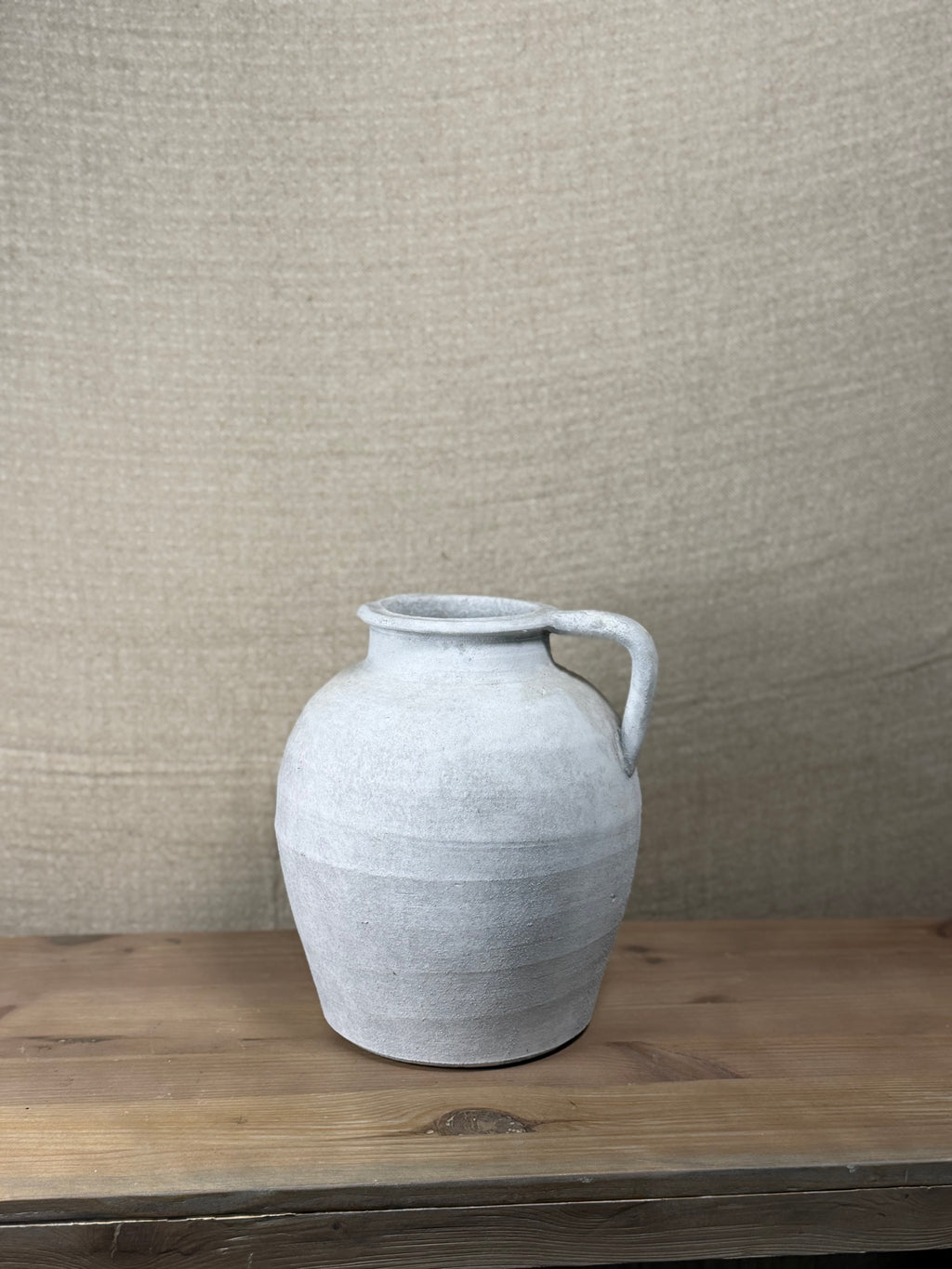 Elara Jug