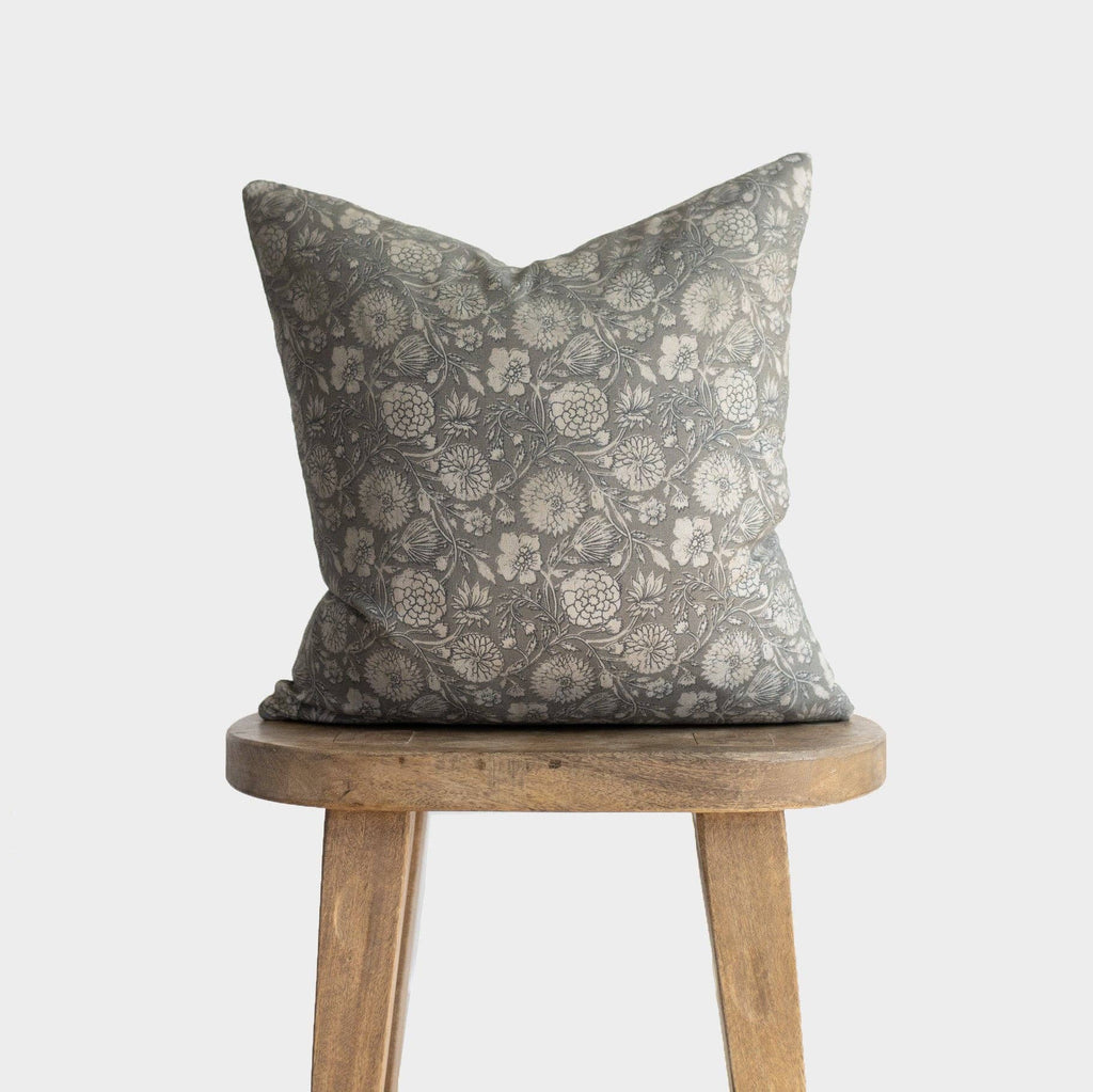 Gracie Pillow Cover 22”