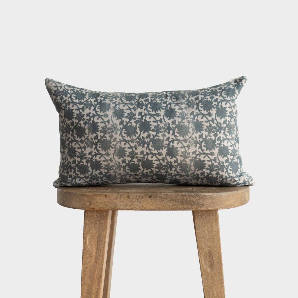 Briar Pillow Cover 22”