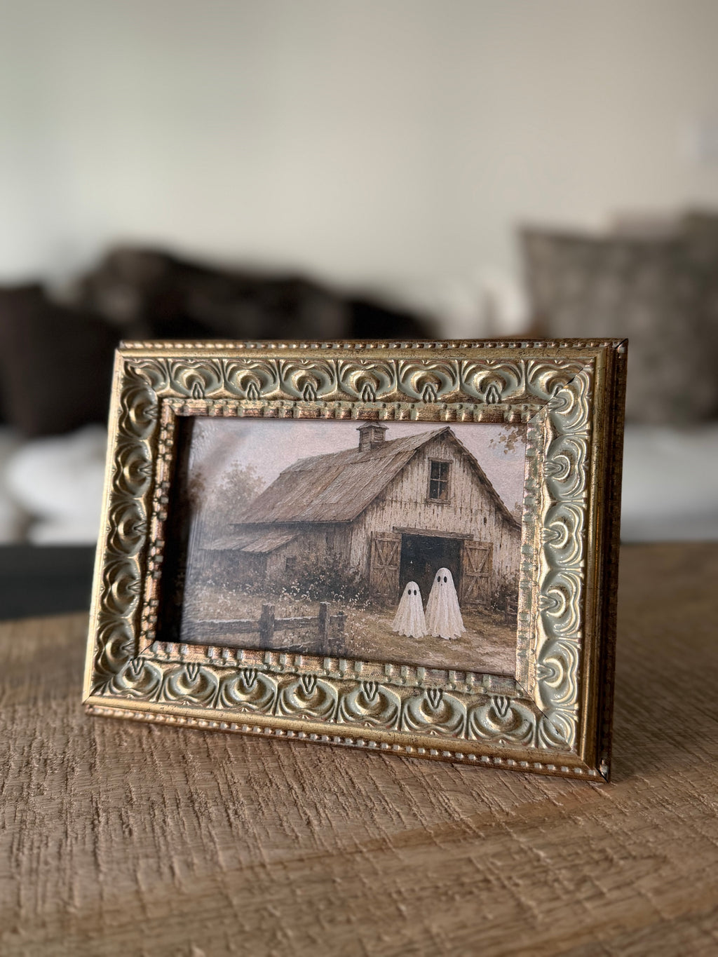 Ghost Friends 4x6 Gilded Frame