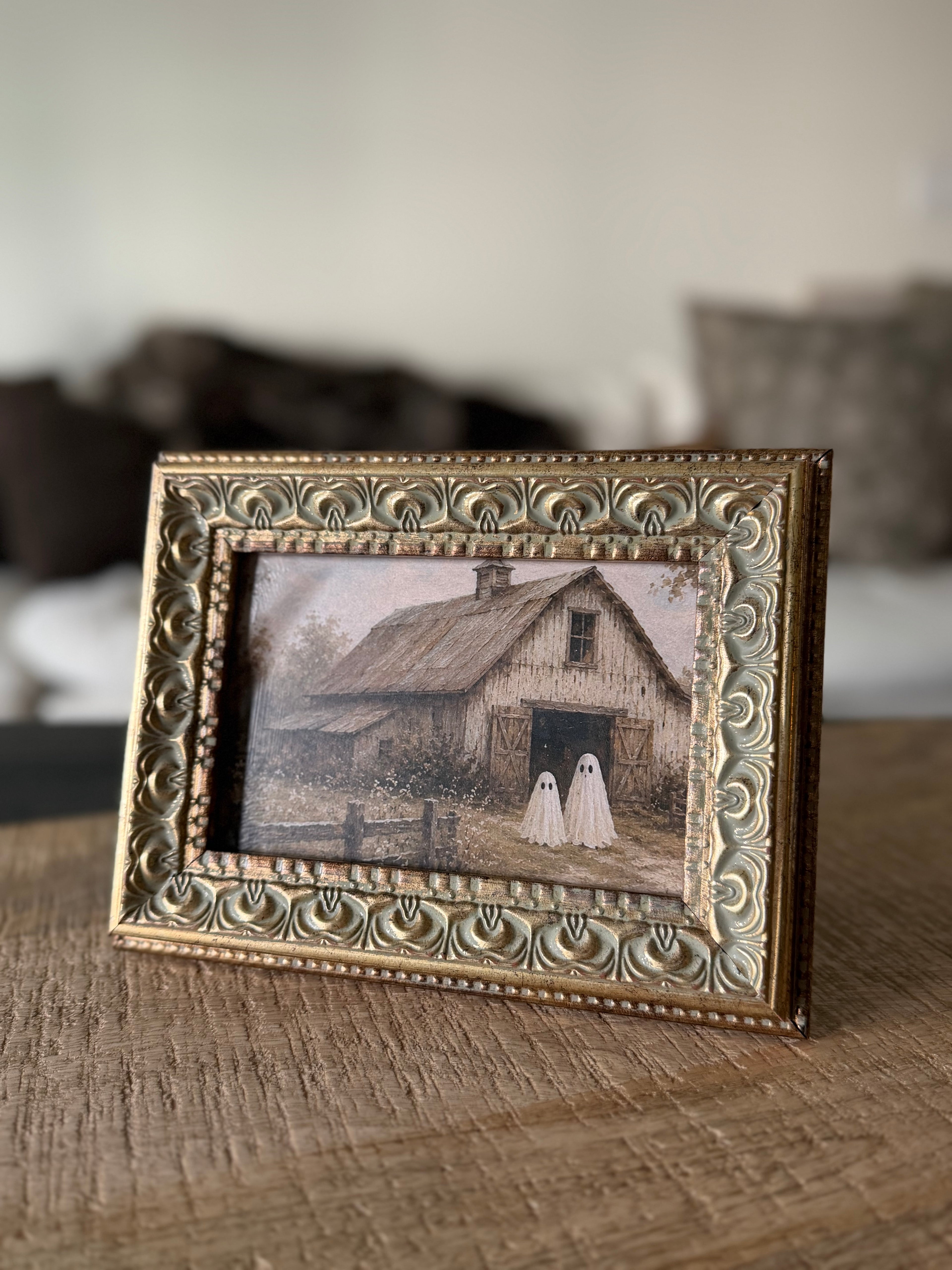 Ghost Friends 4x6 Gilded Frame