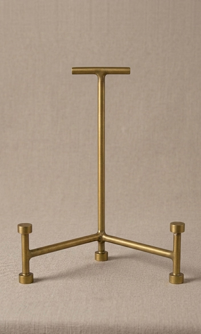 Vintage Brass Tabletop Easel 8”