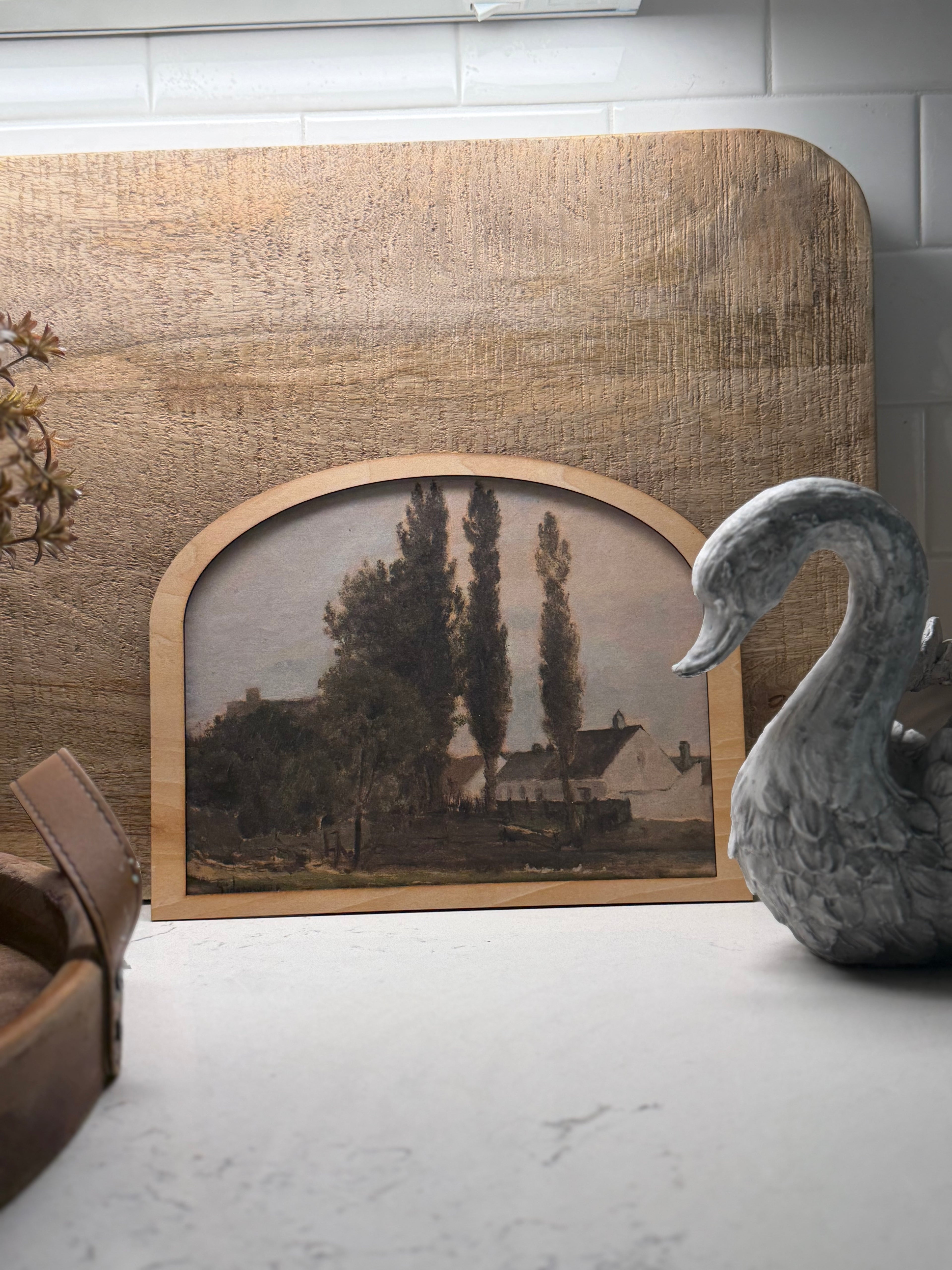 Cypress Estate Landscape Arched Frame