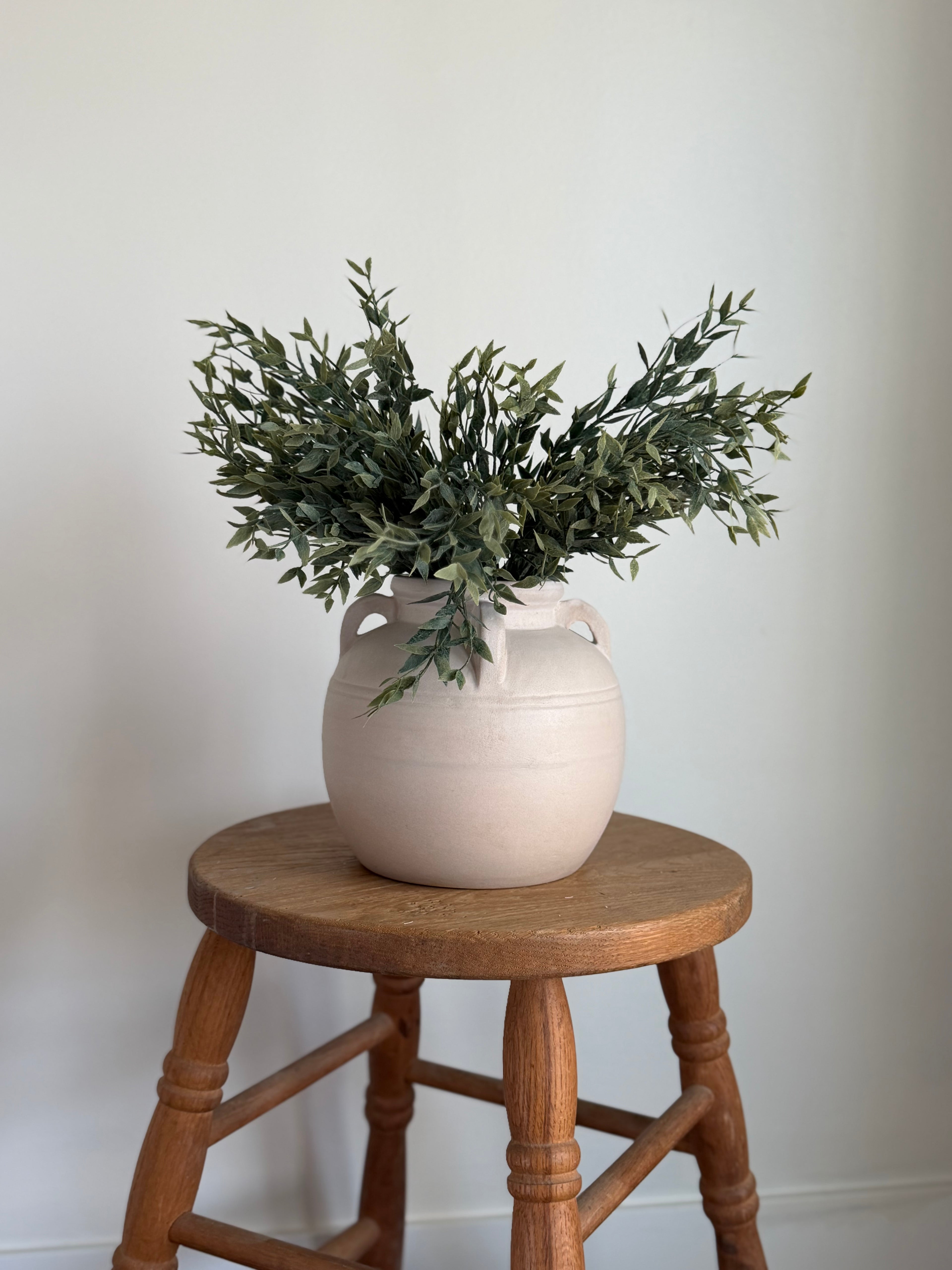 Cordoba Medium Vase, Cream