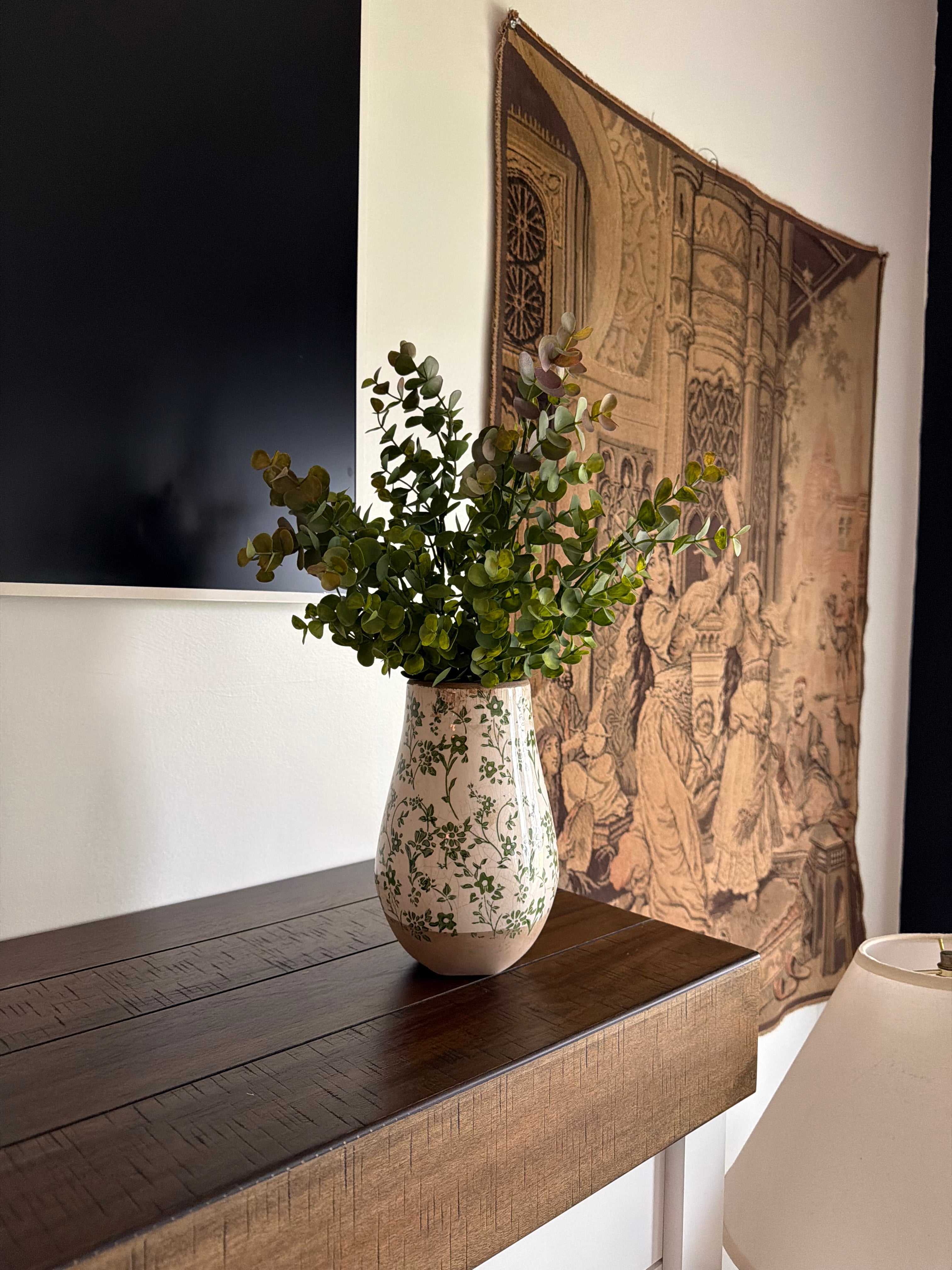 Verdant Cottage Vase 8.5”