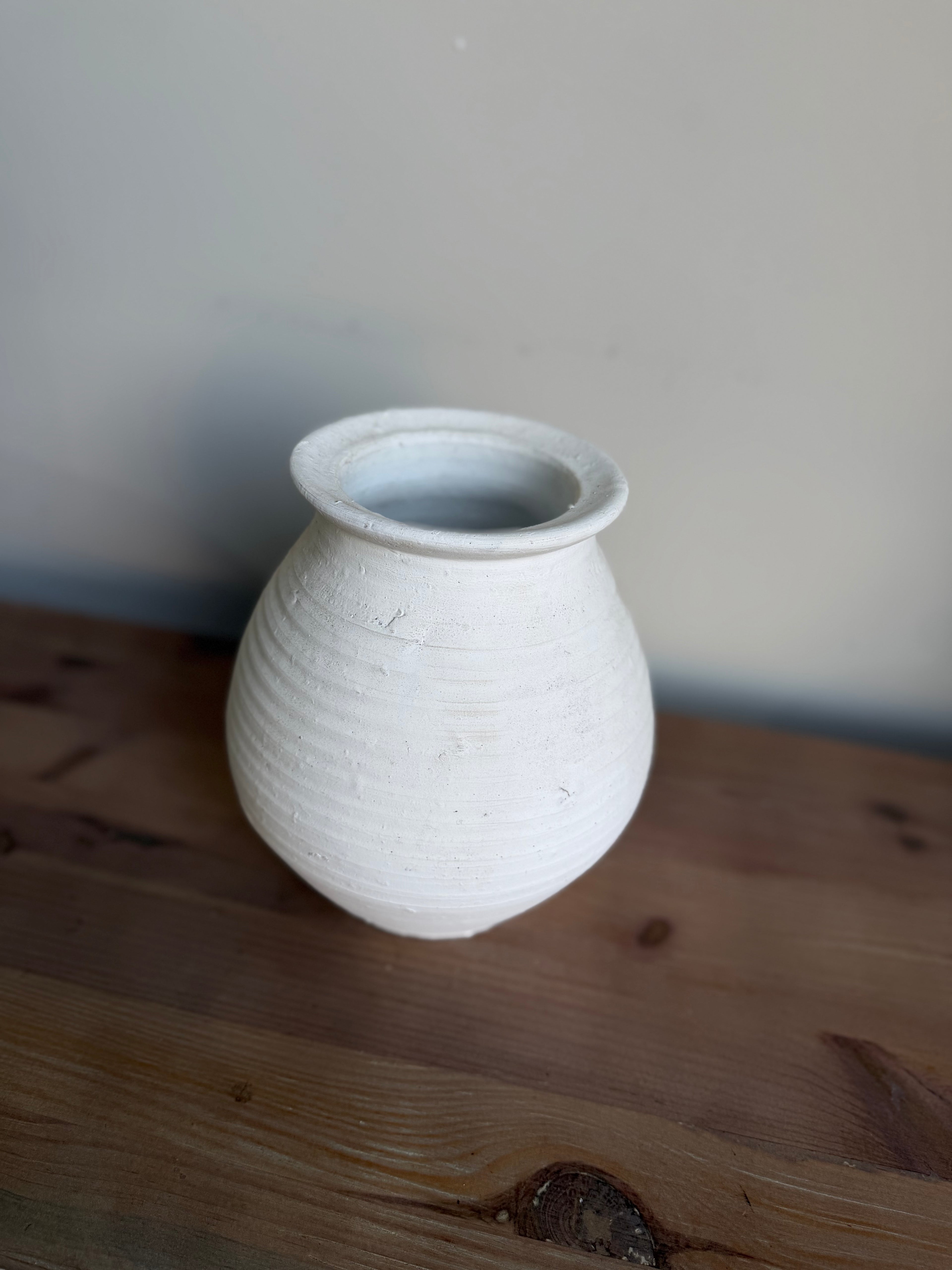 Chesney Vase 6”