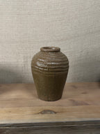 Medium Ribbed Bud Vase - Umber
