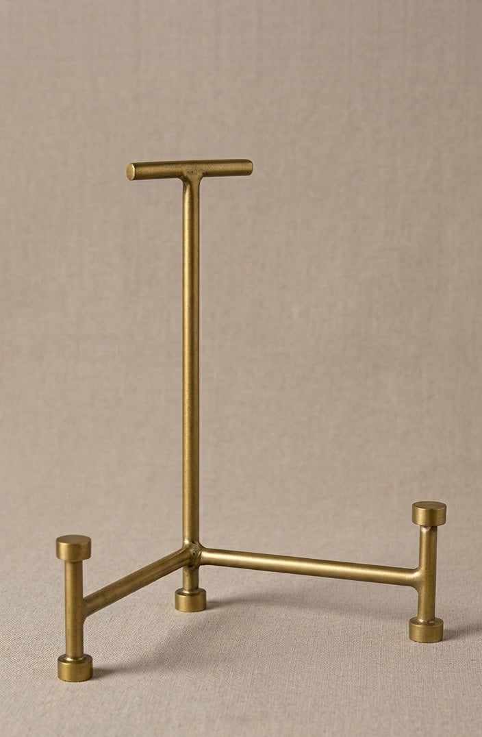 Vintage Brass Tabletop Easel 8”