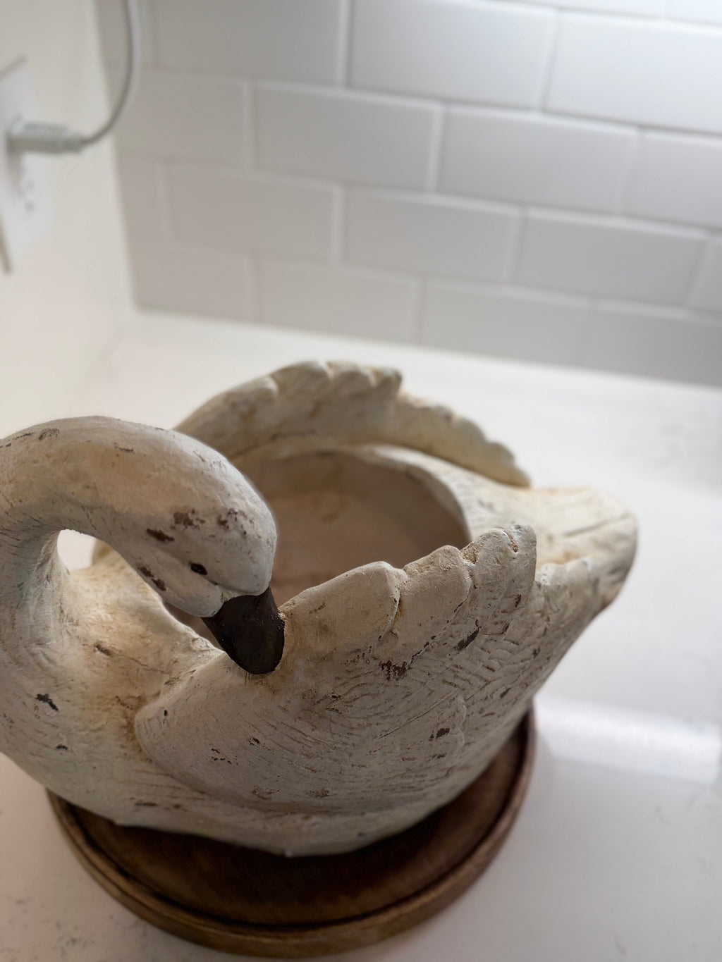 Estate Swan Planter