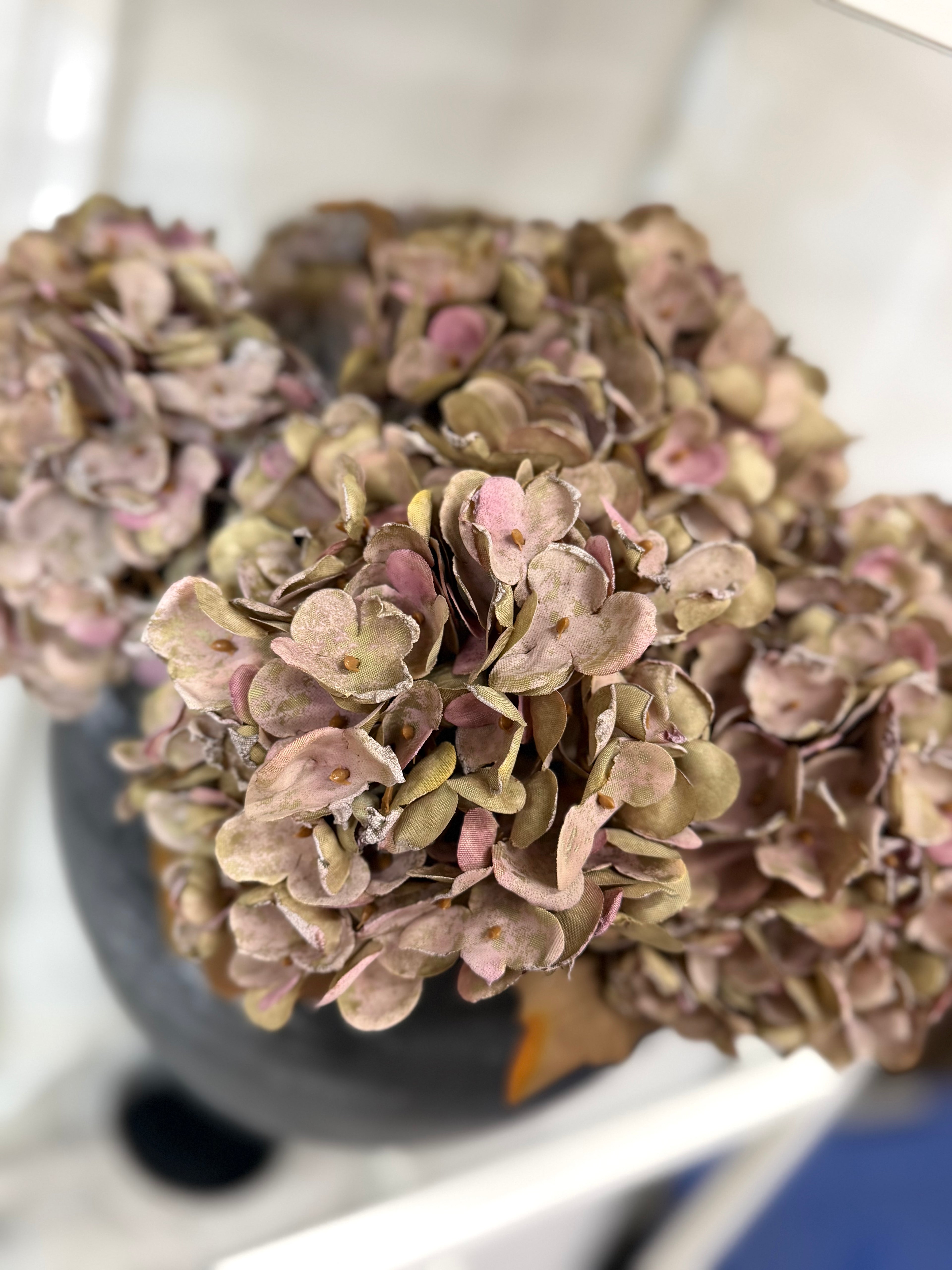 Faux Dried Hydrangea Stem