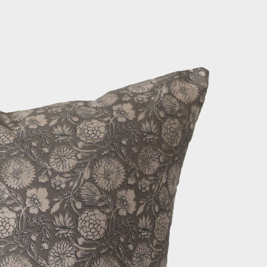 Gracie Pillow Cover 22”